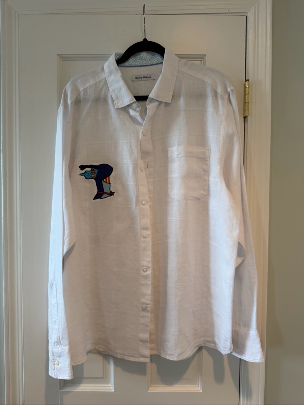 Tommy Bahama Men's White Button-Up Linen Shirt with Embroidered Graphic Large